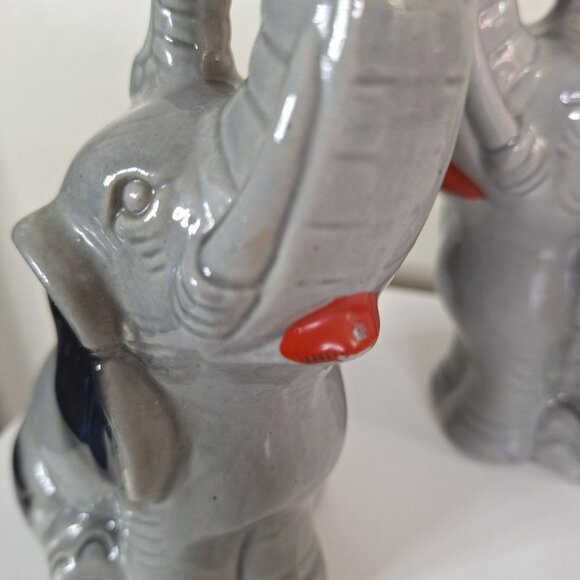 Handcrafted Elephant Gray Set Red Lips Ceramic Pair Statue Trunk Up - Picture 4 of 7